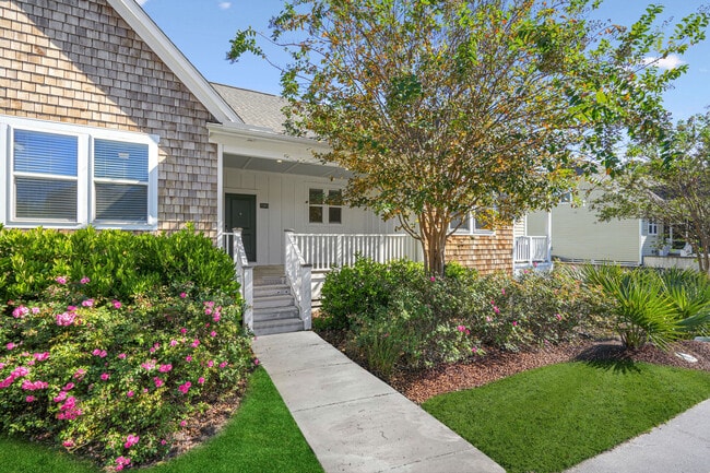 Building Photo - Cadia Myrtle Landing - Townhomes for Rent