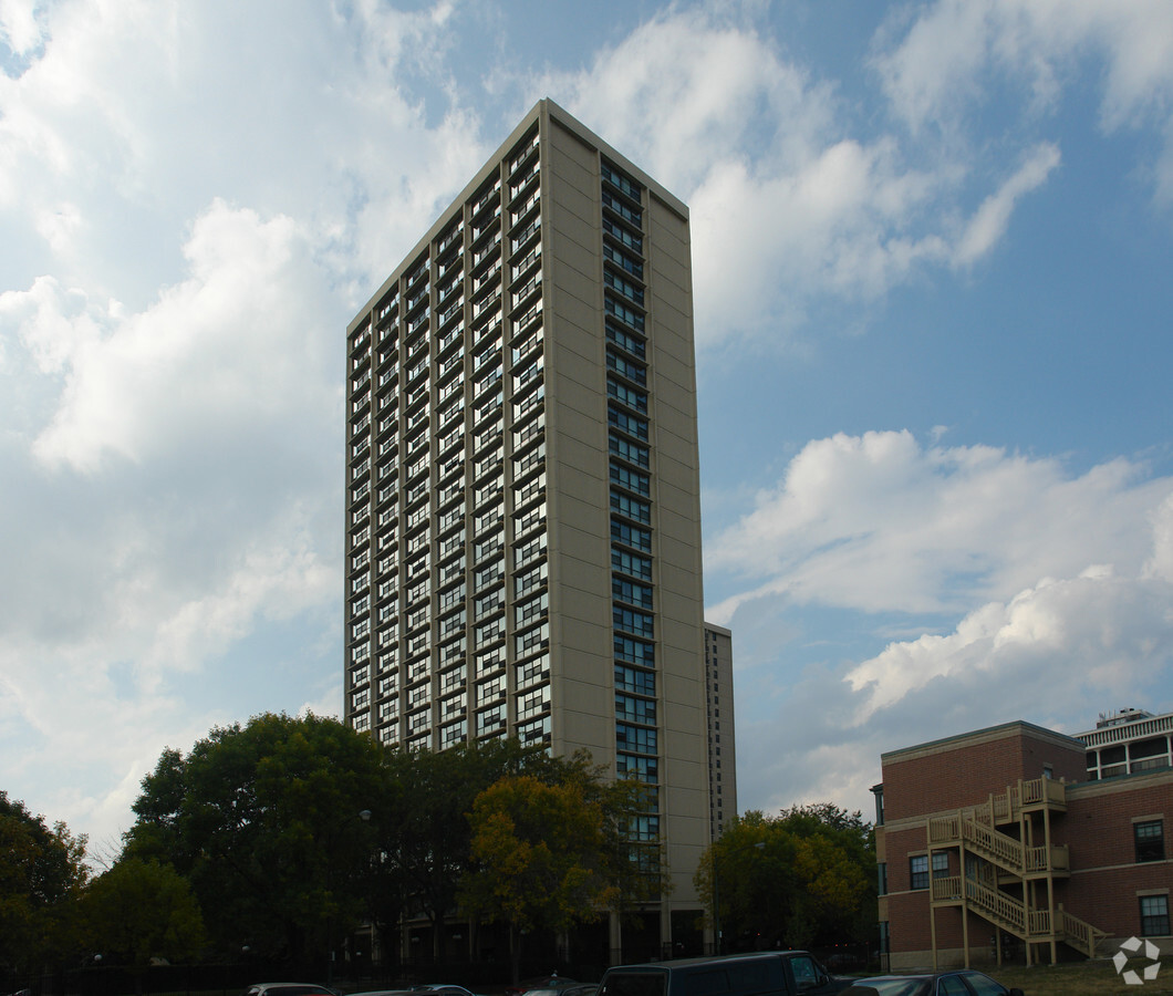 Cambridge Manor - Cambridge Manor Apartments