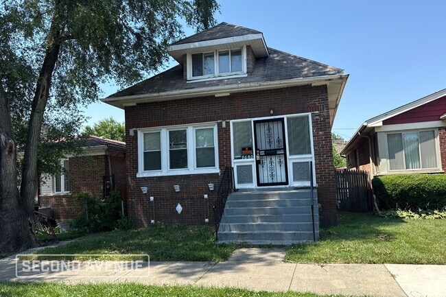 Building Photo - 9640 S Calumet Ave Rental