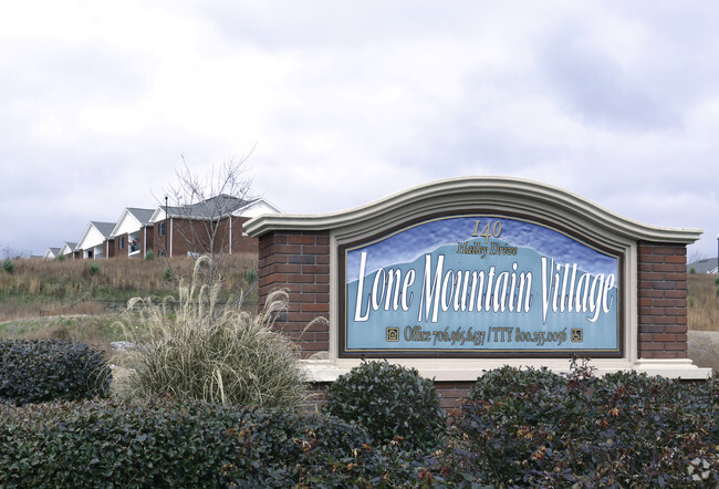 Lone Mountain - Lone Mountain Apartments