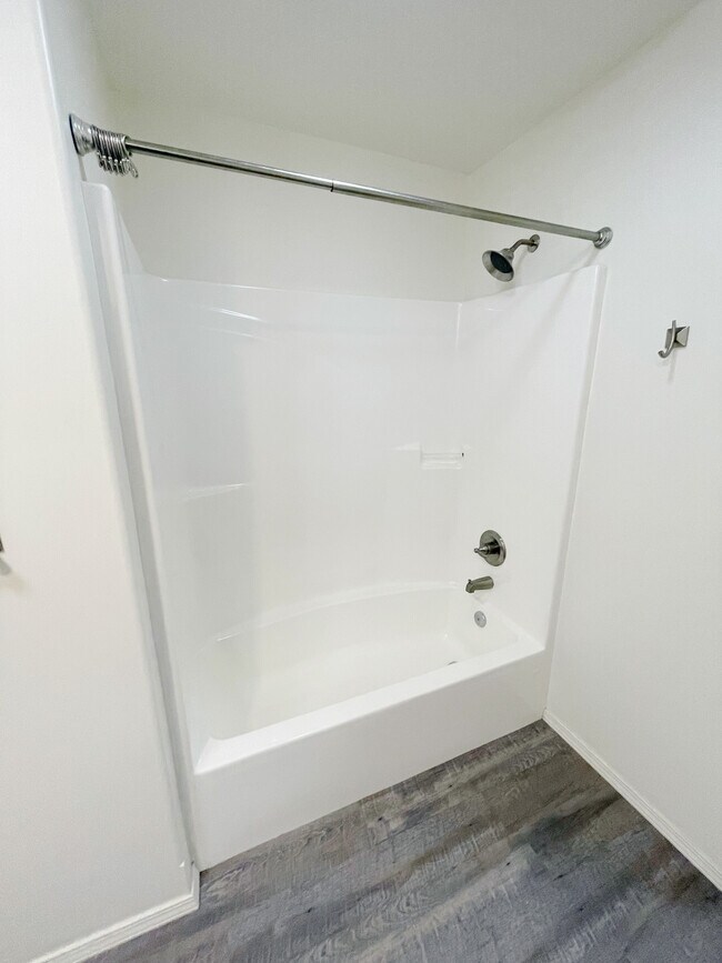 The Cottages at Bridgewater (Senior 55+) Apartments Fort Wayne