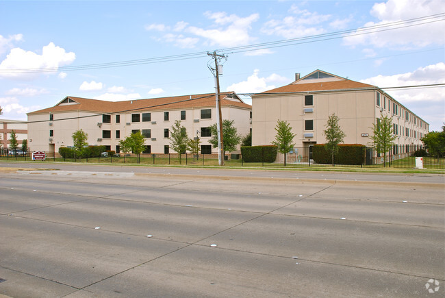 Primary Photo - Pioneer Place Senior Housing Rental