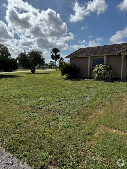 Building Photo - 10698 Tuliptree Ct Rental