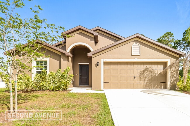 Photo - 730 Airoso Rd SE Rental