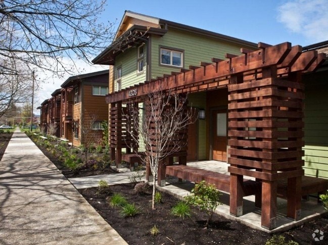 Building Photo - Bridge Meadows Beaverton Rental