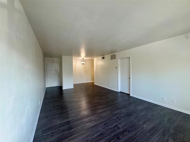 Photo - 12 NE 19th Ct Unit 212A Condo