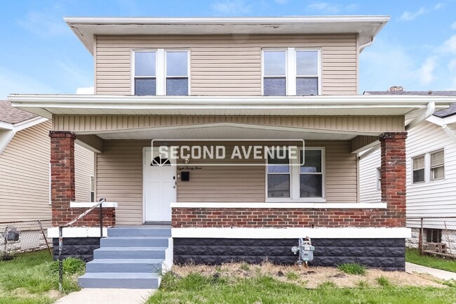 Building Photo - 833 S 38th St