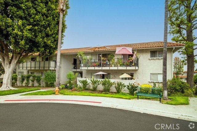 Building Photo - 2266 Via Puerta Rental