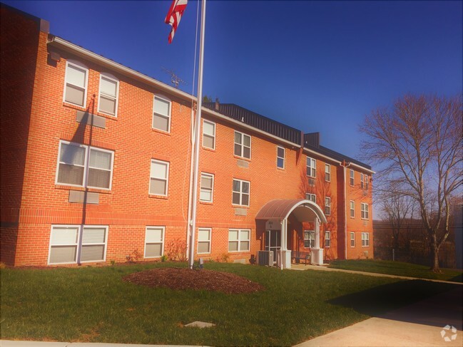 Building Photo - Bedford House Senior (62+)/and/or disabled Rental