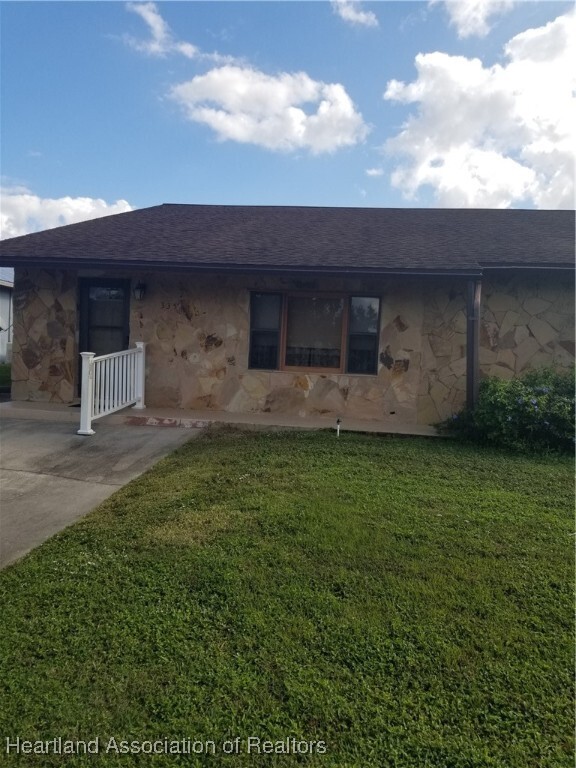 Building Photo - 335 Lake June Dr Rental
