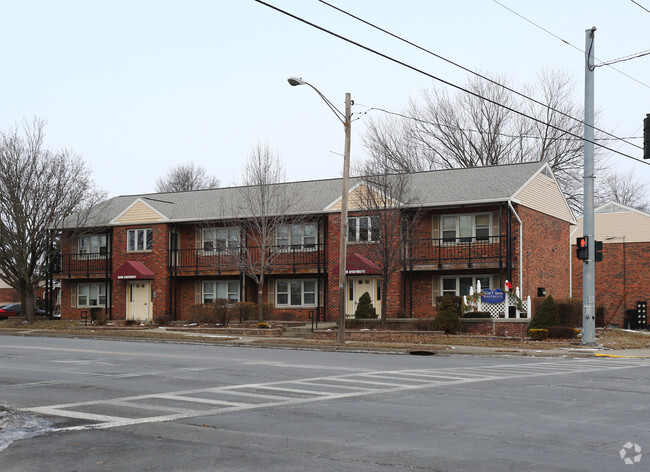 Photo - Daniel P. Quinn Apartments