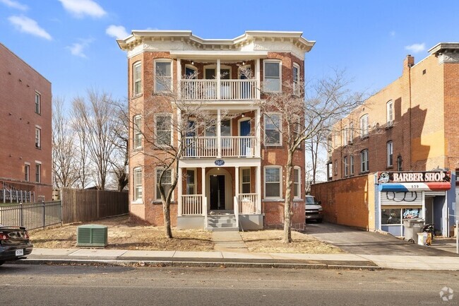 Building Photo - 535 Zion St Rental