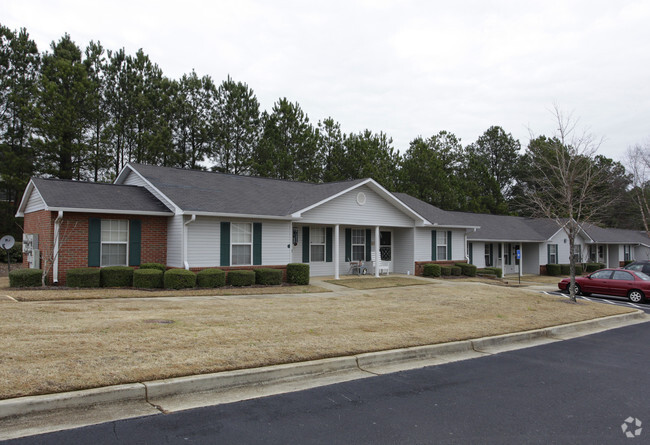 Building Photo - Eagle's Nest Rental