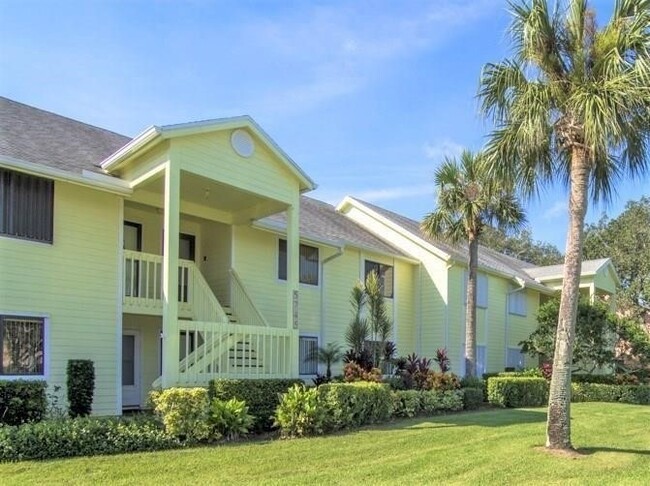 Photo - 5745 Pelican Pointe Dr Unit 4 Condo