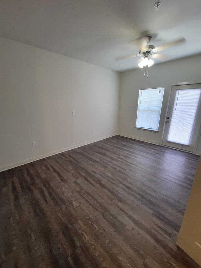 Brentwood Senior Apartments Cartersville, 0 unit available