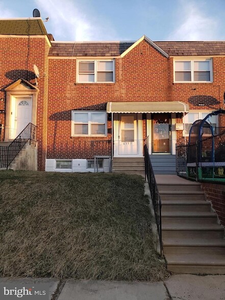 Photo - 6353 Eastwood St Townhome