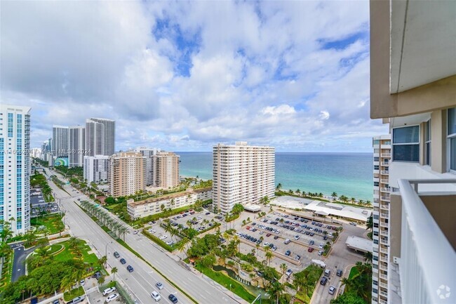 Building Photo - 1985 S Ocean Dr Rental