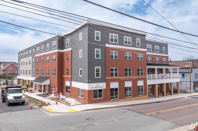 Building Photo - Bucktown Center Rental