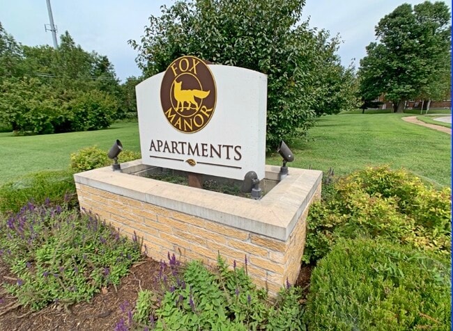 Fox Manor Apartments - Fox Manor Apartments