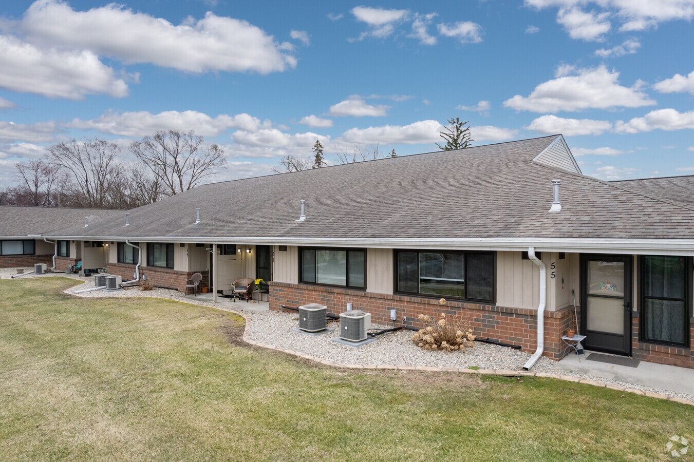 Luther Crest Apartments Toledo, Ohio 0 unit available After55