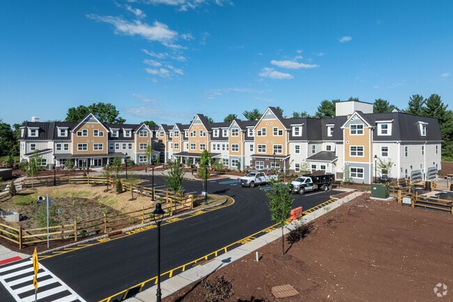 Building Photo - The Landing at Skillman Place