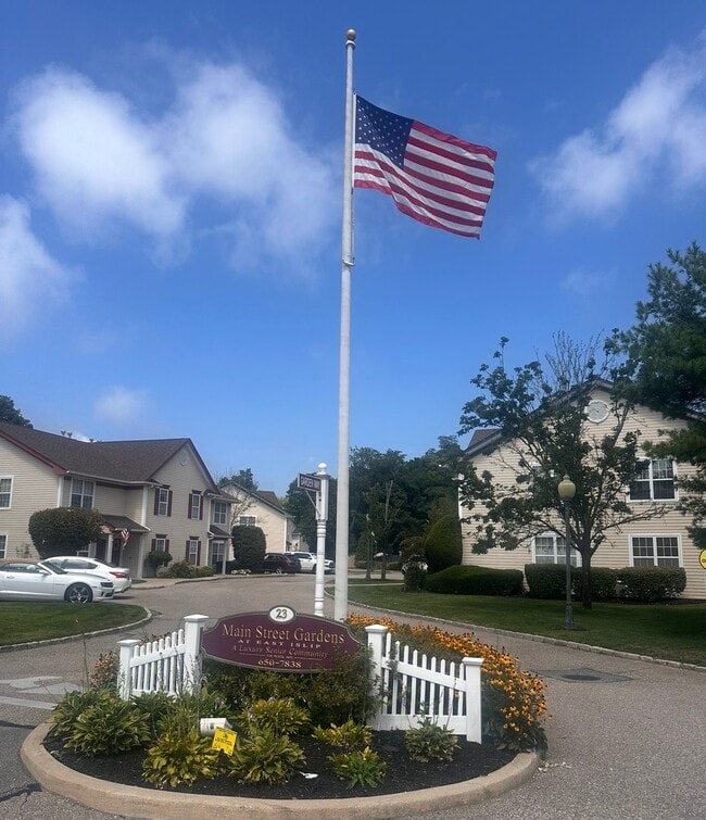 Building Photo - 23 Garden Way