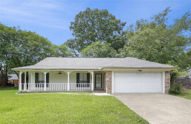 Photo - 1203 Lake Village Blvd Rental