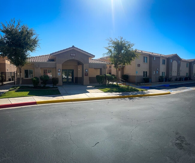 Building Photo - Holtville Garden Senior Apartments