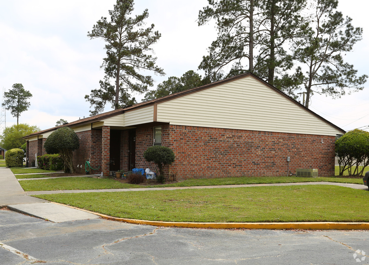 Photo - The Forest Apartments