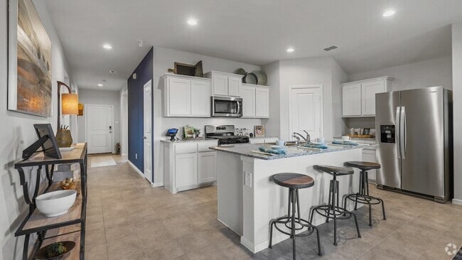 Building Photo - 16408 Severn Ln Rental