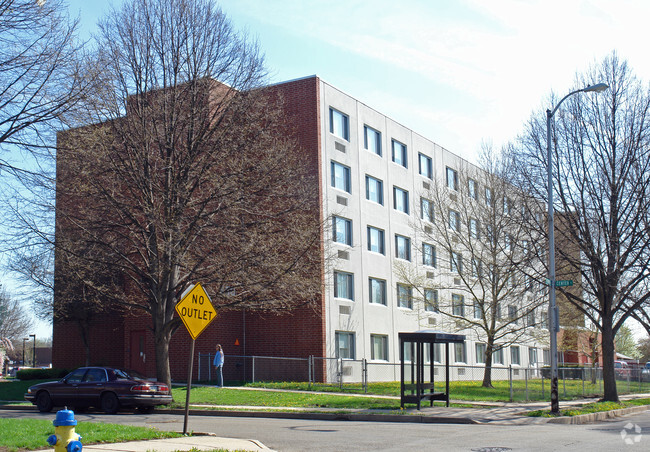 Building Photo - Williamsport Manor Rental