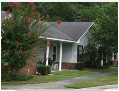 Photo - Doyle Village Apartments