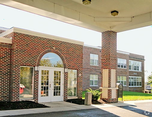 Building Photo - Jefferson School Senior 62+ Rental