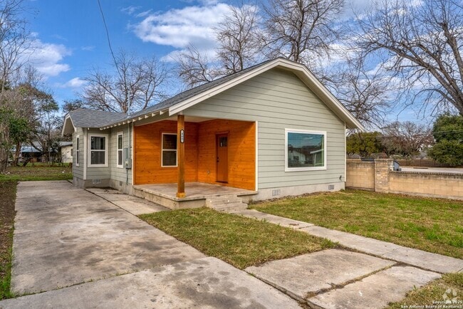 Building Photo - 465 E Young Rental