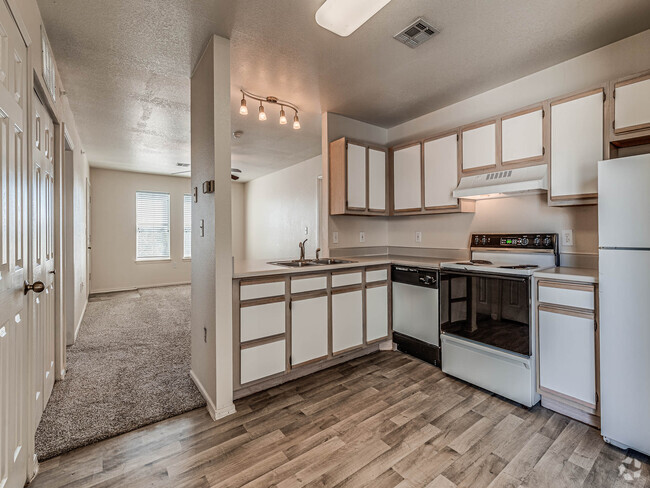 Woodland Manor - Kitchen - Woodland Manor Rental