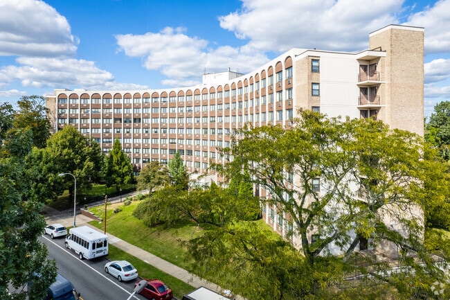 Germantown House - Germantown House Apartments