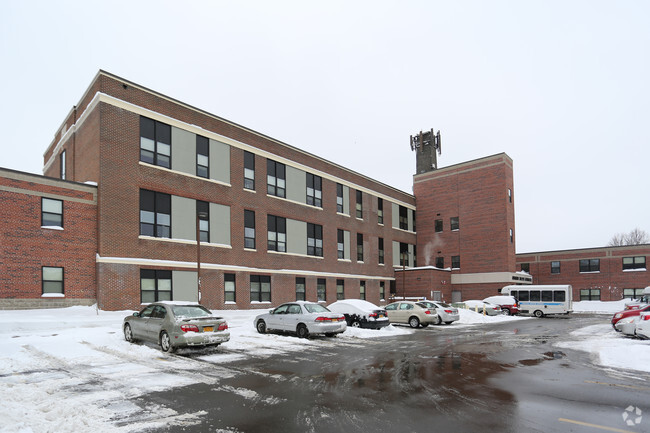 Building Photo - Abraham Lincoln Apartments