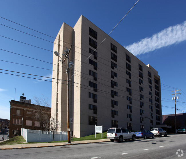 Building Photo - Marion Unity Apartment