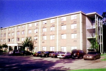 Carlow Manor - Carlow Manor Apartments