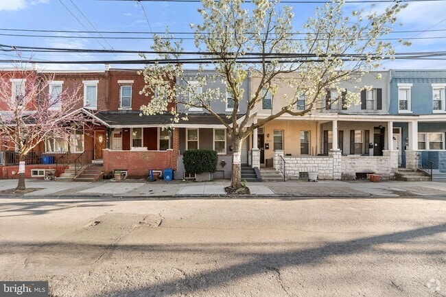 Building Photo - 2126 Wharton St Rental