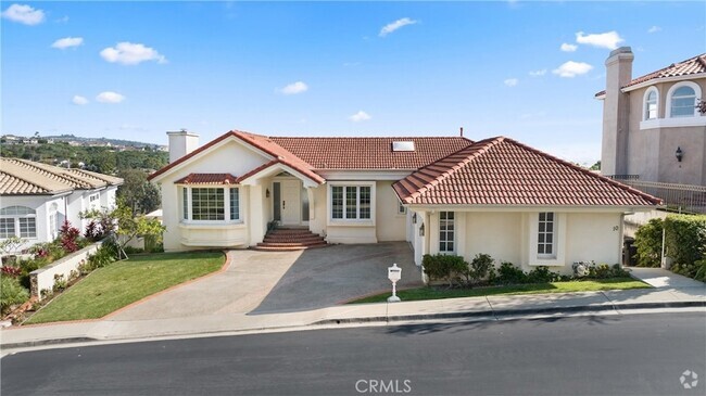 Building Photo - 10 Cantilena Rental