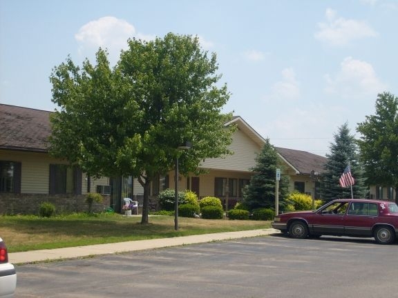 Meadow Ridge - Meadow Ridge Apartments