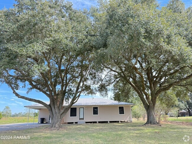 Building Photo - 9913 Hwy 167 Rental