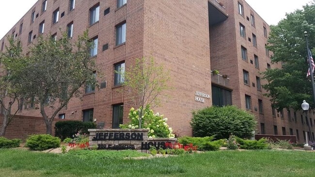 Jefferson House Senior Living - Jefferson House Senior Living Apartments