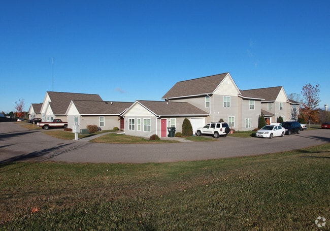 Primary Photo - Trillium Green Rental