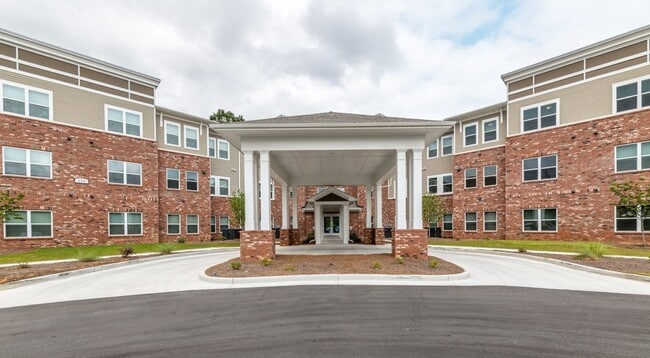 Azalea Senior Village II - Hoschton, GA | After55