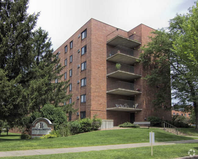 Building Photo - Lyngblomsten Apartments