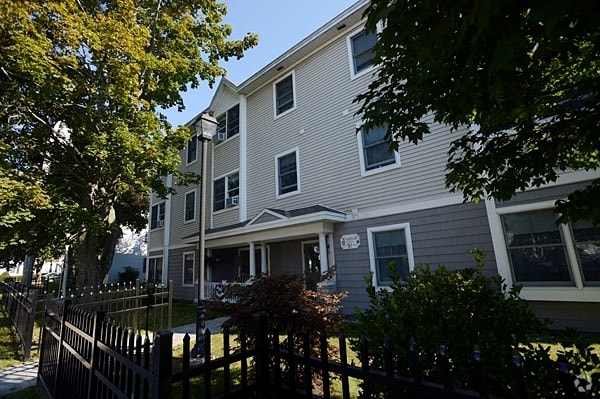 Primary Photo - Wardwell Commons Rental