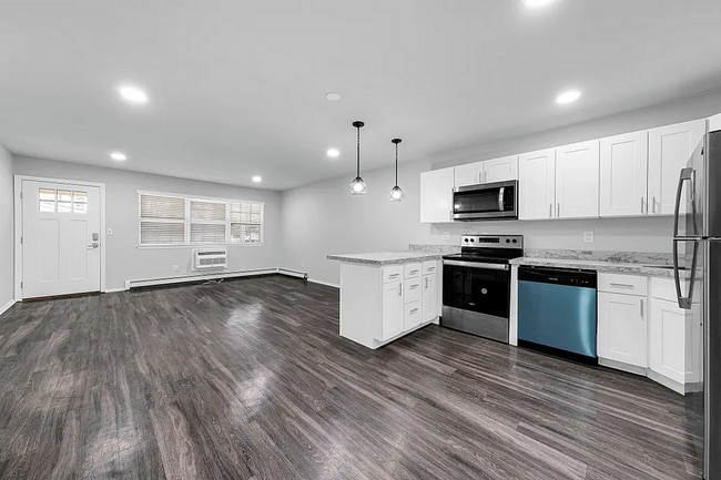 Building Photo - Zen Long Island at Oyster Bay 55+ Community Rental