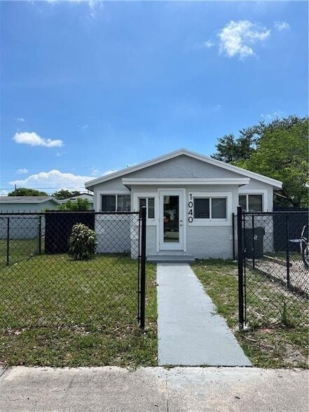 Photo - 1040 NW 2nd Ave Rental
